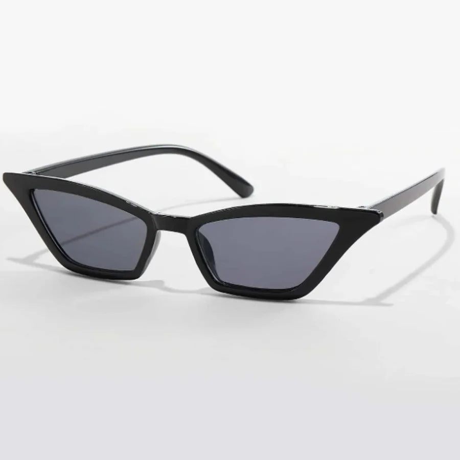 Mini Cat Eye Sunglasses – Trendy Retro Style for Beach & Parties